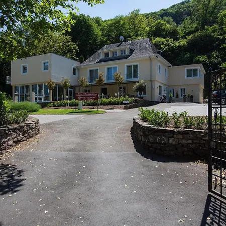 科赫姆公园酒店 酒店