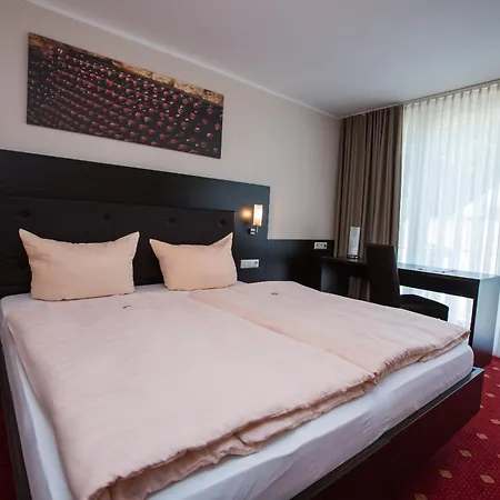 Parkhotel Cochem- Free Parking - 3*