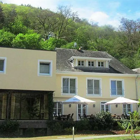 Parkhotel Cochem- Free Parking -