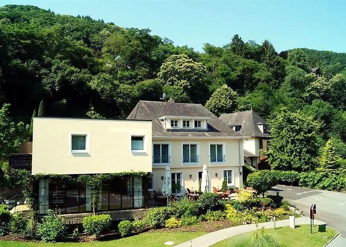 Parkhotel Cochem- Free Parking - 3*